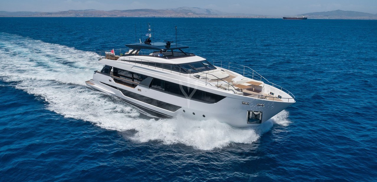 Luxury Motor Yacht IANASSA